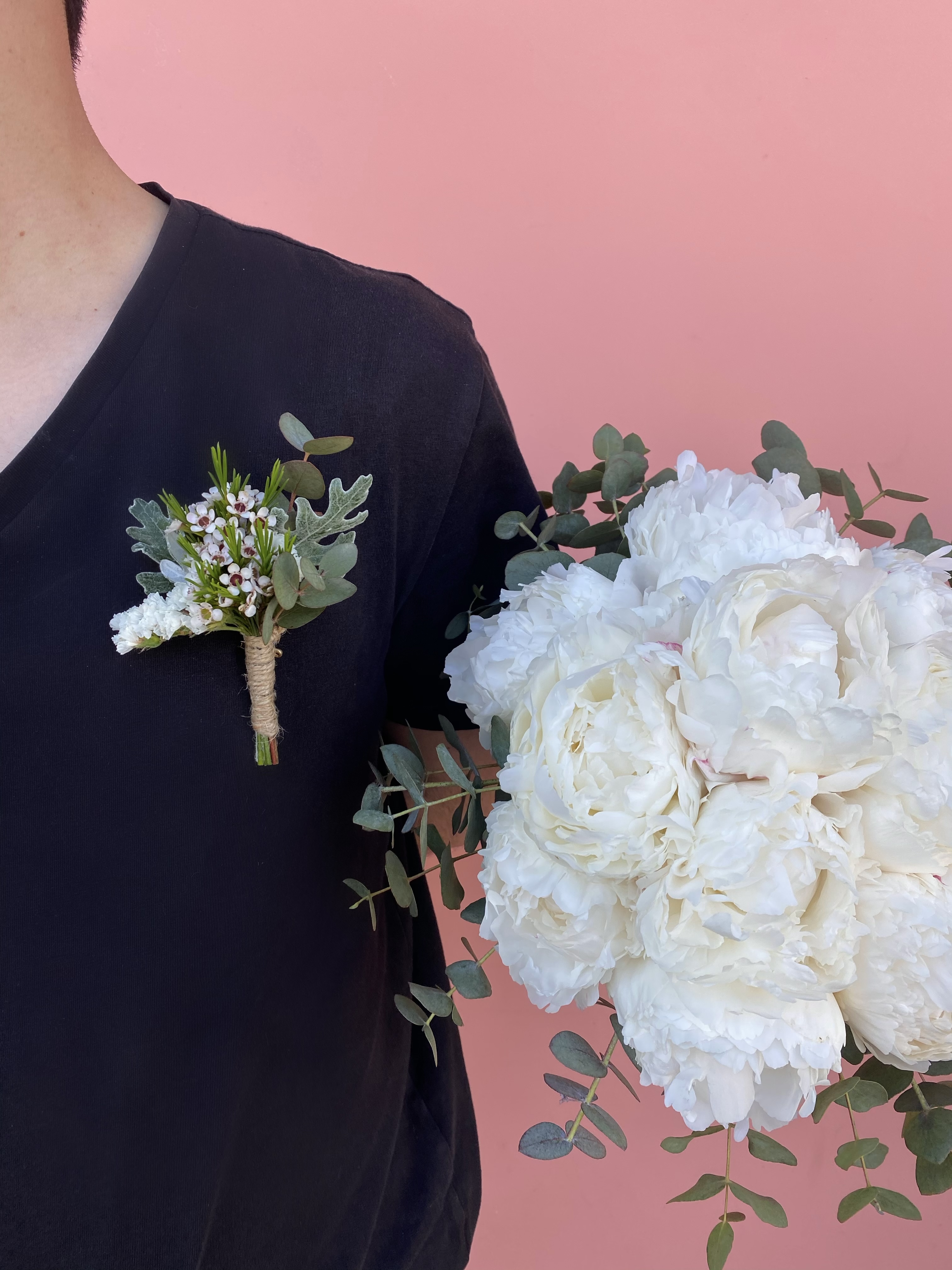 Beyaz Şakayık ve Okaliptus Gelin Buketi & Damat Yaka Çiçeği