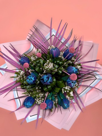 10’lu Vip Blue Sky Lale Buketi