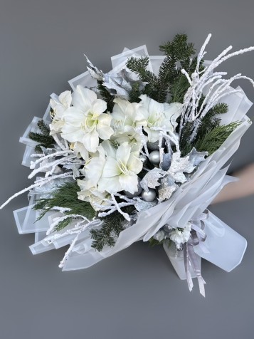 White Amaryllis Kış Buketi