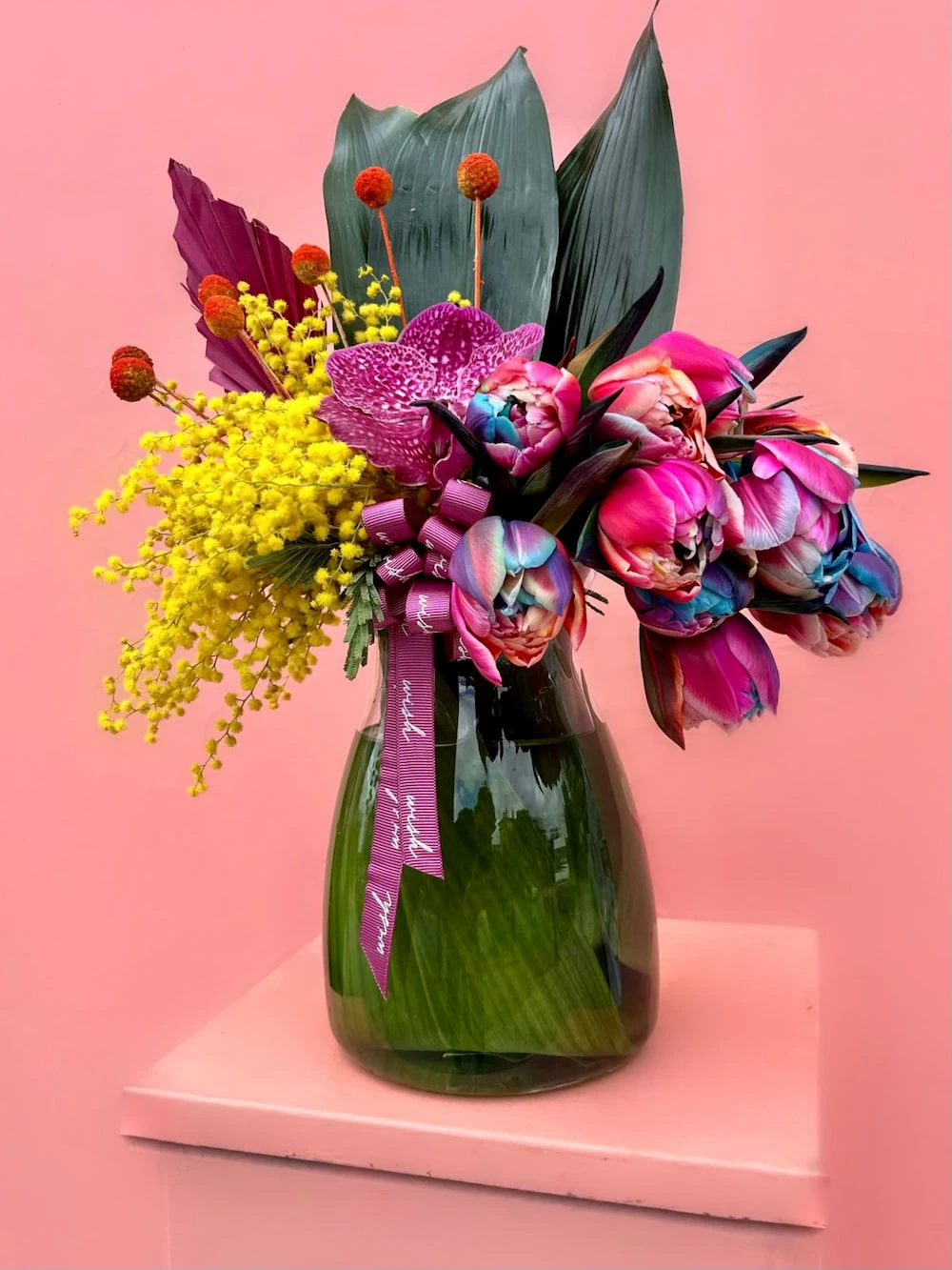 Cam Vazoda Vip Aurora Laleler