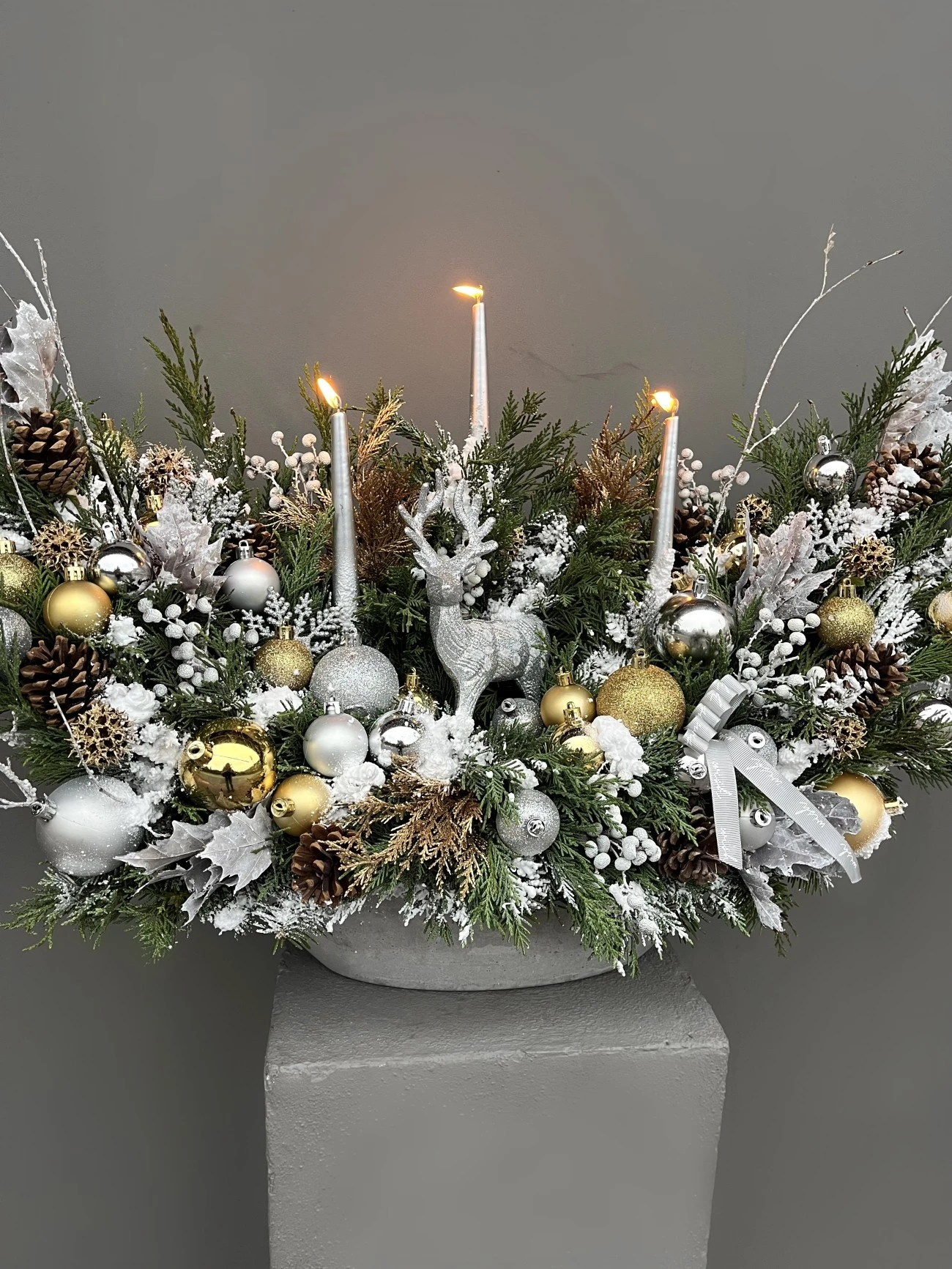 Silver Forest Geyikli & Mumlu Özel Tasarım Yılbaşı Aranjmanı