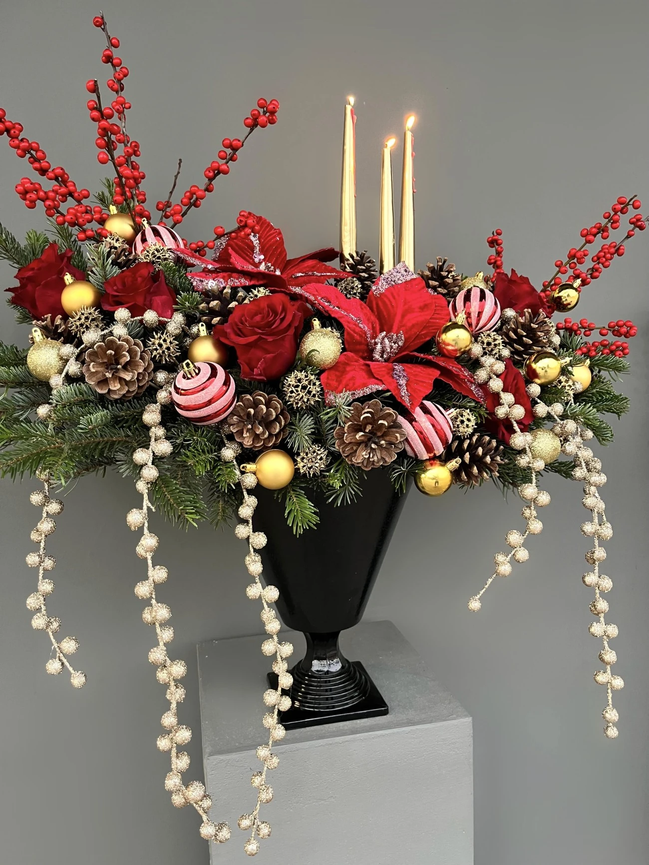 Red Velvet Özel Tasarım Deluxe Yılbaşı Aranjmanı