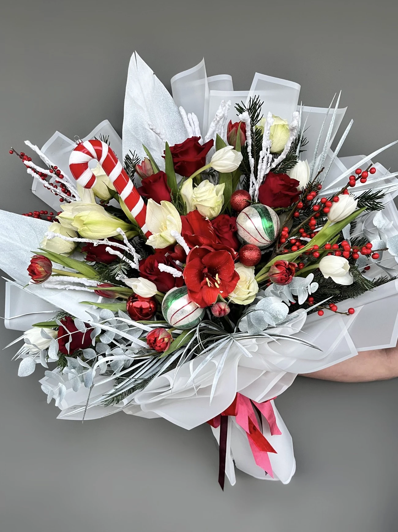 Winter Tale Özel Tasarım Lüks Yeni Yıl Buketi