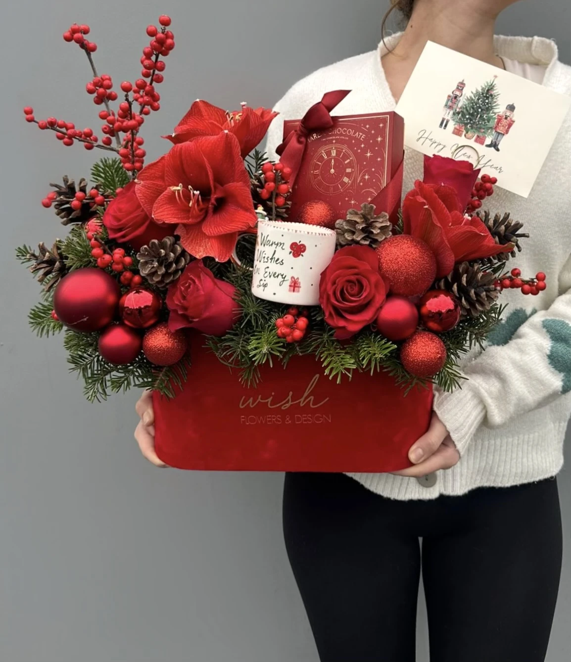 Red Christmas Wishes Çikolatalı Ve Bardaklı Yılbaşı Hediye Kutusu