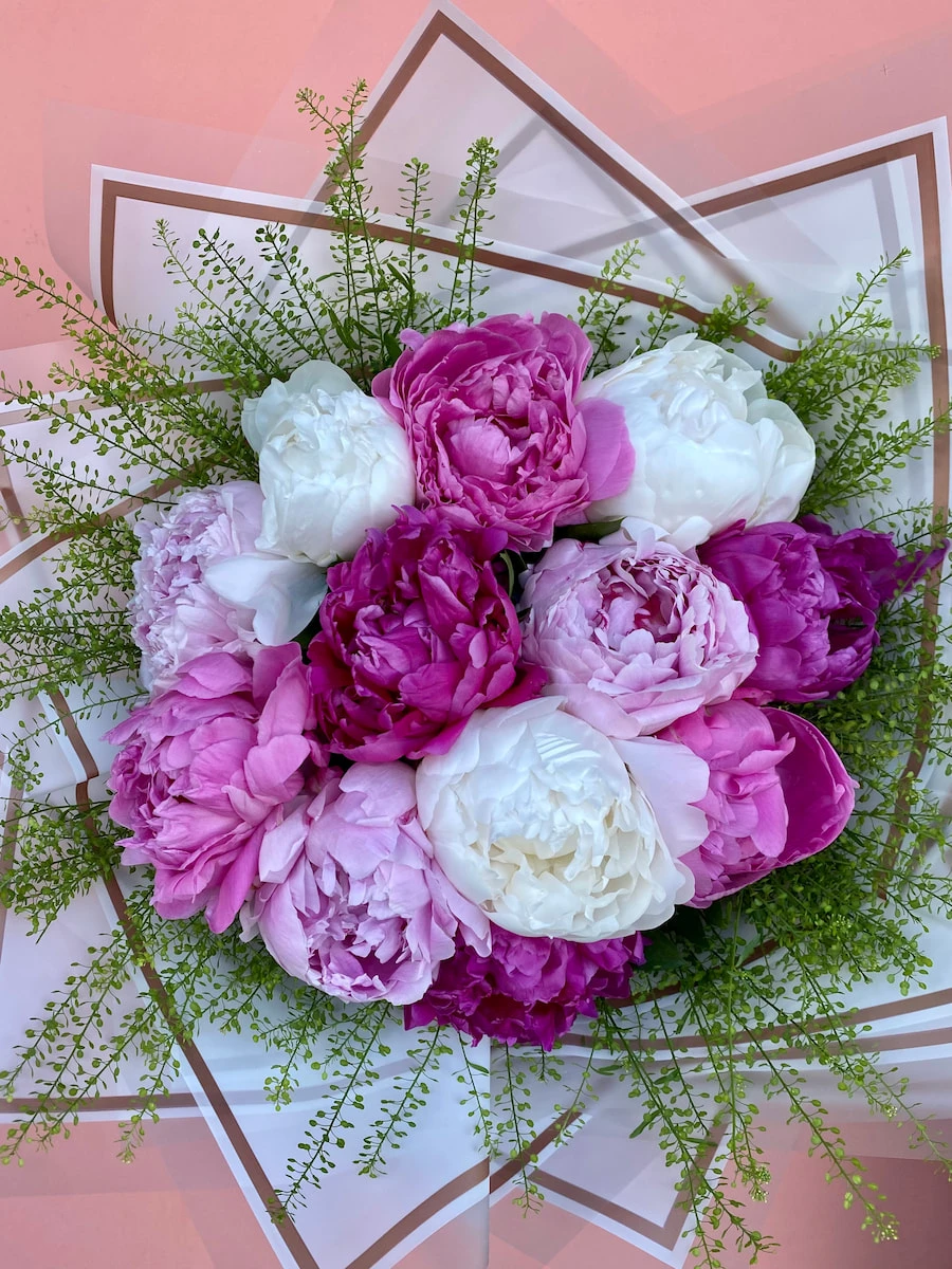 Karışık Renkli Şakayık Buketi