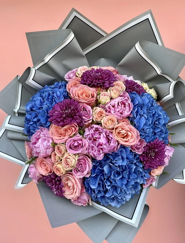 Luca Grand Deluxe Buket