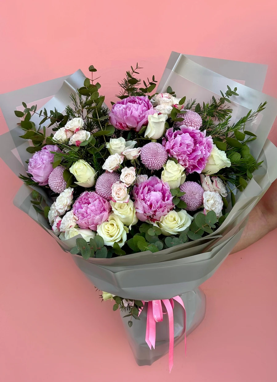 Peony Passion Şakayıklı Karışık Buket